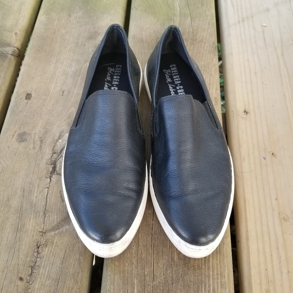 Chelsea + Crew Black Leather Slip On Sneakers 9 - Picture 1 of 6